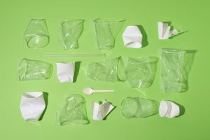 La_Scelta_dei_Materiali_Quando_Usare_le_Materie_Plastiche_1727fd21a7